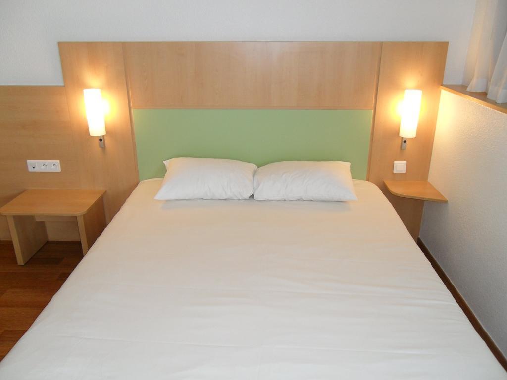Ibis Budget Site Du Futuroscope Chasseneuil-du-Poitou Bilik gambar